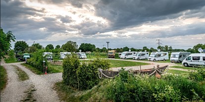 Reisemobilstellplatz - Uden - Campererf Balgoy