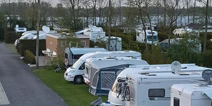 Motorhome parking space - Pieterburen - Camping Groningen Internationaal