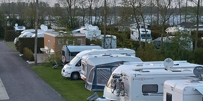 Motorhome parking space - Westerbroek - Camping Groningen Internationaal
