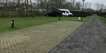 Motorhome parking space - Zisterzienserinnenabtei Sint-Annen - Camping Groningen Internationaal