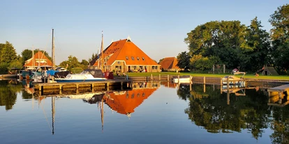 Reisemobilstellplatz - Restaurant - Grou - Camping und Ferienwohnungen am Wasser - Recreatiebedrijf De Koevoet