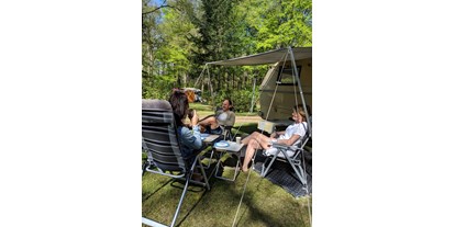 Reisemobilstellplatz - Wohnwagen erlaubt - Loënga - Camping de Waps