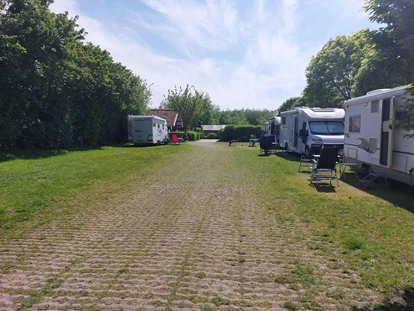 Reisemobilstellplatz - Angelmöglichkeit - De Weere - De Gouwe Stek