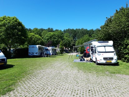 Reisemobilstellplatz - SUP Möglichkeit - Berkhout - De Gouwe Stek