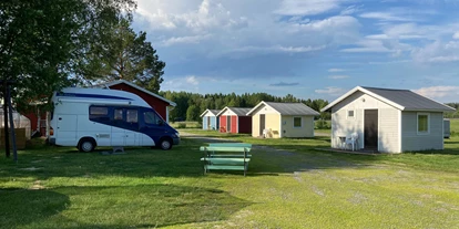 Parkeerplaats voor camper - Angelmöglichkeit - Sangis - Sangis Motell och Camping