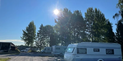 Parkeerplaats voor camper - Angelmöglichkeit - Sangis - Filipsborgs Herrgård (Filipsborg Herrenhaus)