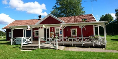 Reisemobilstellplatz - Wohnwagen erlaubt - Südschweden - Holsljunga Camping & Cafe
