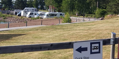 Plaza de aparcamiento para autocaravanas - Vassbacken - Askeviks Camping Askeviks Camping och Stugor