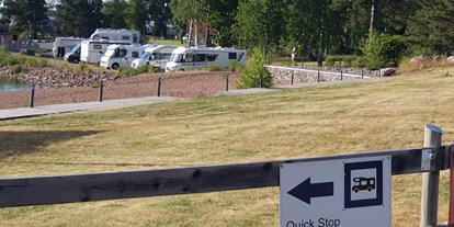 Motorhome parking space - Lyrestad - Askeviks Camping Askeviks Camping och Stugor