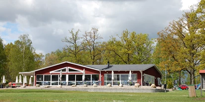 Reisemobilstellplatz - Frischwasserversorgung - Südschweden - Restaurang und Badeplatz - Tingsryd Resort