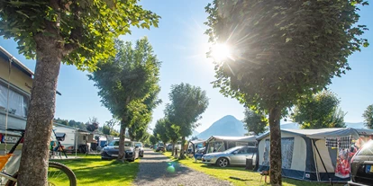 Plaza de aparcamiento para autocaravanas - Umgebungsschwerpunkt: am Land - Volders - Camping Sommer - Camping Inntal