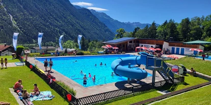 Reisemobilstellplatz - Sauna - Dünserberg - Alpenfreibad Braz - 1,5 km entfernt - ideal für Familien. GRATIS Eintritt - Walch's Camping & Landhaus