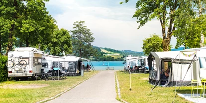 Reisemobilstellplatz - Art des Stellplatz: beim Golfplatz - Kalchofen - traumhaft schön am See gelegen
Stellplätze mit See- oder Bergblick - AustriaCamp Mondsee