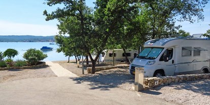 Motorhome parking space - Frischwasserversorgung - Krk - Camping Slamni ****