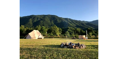 Parkeerplaats voor camper - Grauwasserentsorgung - rtina miocic - Camping Rizvan City