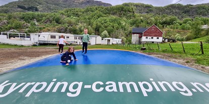 Reisemobilstellplatz - Norwegen - Sprungkissen - Kyrping Camping