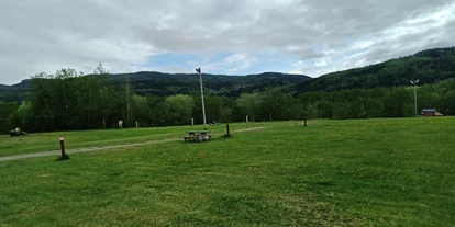Parkeerplaats voor camper - Bademöglichkeit für Hunde - Noorwegen - Stiklestad Camping
