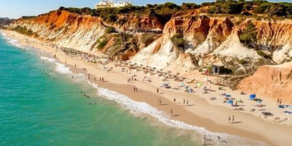 Reisemobilstellplatz - WLAN: am ganzen Platz vorhanden - Portugal - Praia da Falesia 400m - Algarve Motorhome Park Falésia