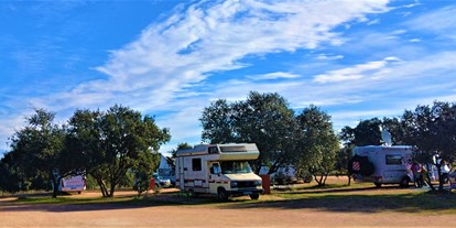 Reisemobilstellplatz - Wohnwagen erlaubt - Região do Alentejo - Camping Puro Alentejo