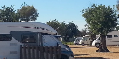 Plaza de aparcamiento para autocaravanas - Umgebungsschwerpunkt: Stadt - Vila Nova de Cacela - Algarve Motorhome Park Tavira - Algarve Motorhome Park Tavira