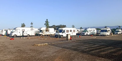 Reisemobilstellplatz - Stromanschluss - El Viso - Camper Área Cabo de Gata