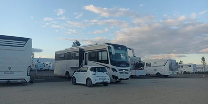 Reisemobilstellplatz - Duschen - Almería - Camper Área Cabo de Gata