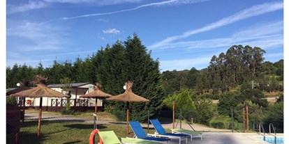 Motorhome parking space - Badestrand - Galicia - Schwimmbad - Camping Maceira