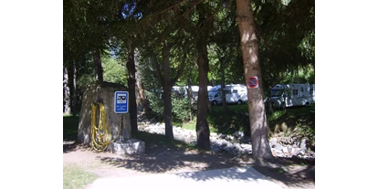 Parkeerplaats voor camper - Pyrenäen - Area servicio autocaravanas - SOL I NEU