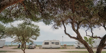 Posto auto camper - Badestrand - Salou - Camping Cala d'Oques