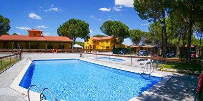 Motorhome parking space - Duschen - Castile and Leon - Camping Riberduero