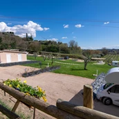 Place de stationnement pour camping-car - AGRICAMPING EST GARDA - Agricamping Est Garda