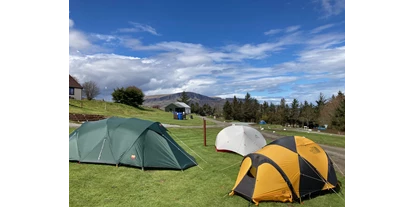 Place de parking pour camping-car - WLAN: am ganzen Platz vorhanden - Schottisches Hochland - Staffin Isle of Skye Caravan, Motorhome and Camping Site
