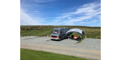 Plaza de aparcamiento para autocaravanas - Wohnwagen erlaubt - Schottisches Hochland - Staffin Isle of Skye Caravan, Motorhome and Camping Site
