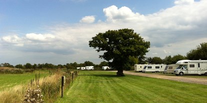 Reisemobilstellplatz - Umgebungsschwerpunkt: am Land - Großbritannien - Camping Bullocks Farm