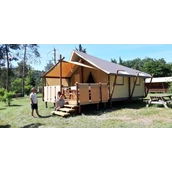 Place de stationnement pour camping-car - Jungle Lodge für 5/7 Personen, in der Nähe des Flusses - Camping Le Viaduc