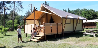 Reisemobilstellplatz - Stromanschluss - La Voulte-sur-Rhône - Jungle Lodge für 5/7 Personen, in der Nähe des Flusses - Camping Le Viaduc