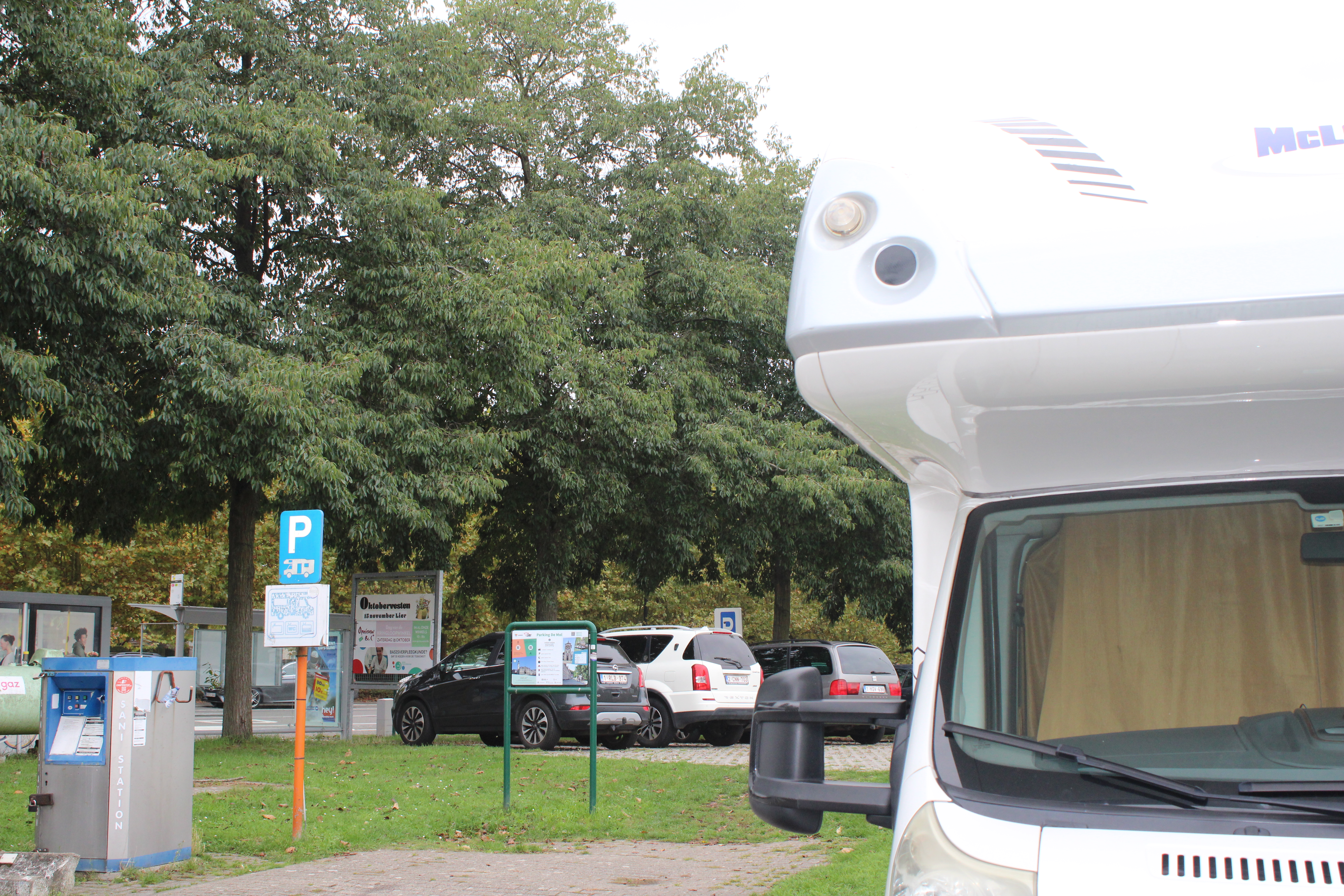 aire de camping-car - Parking De Mol