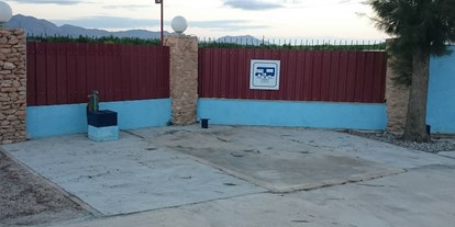 Motorhome parking space - Hunde erlaubt: Hunde erlaubt - Los Ramos - Camper Park Casablanca
