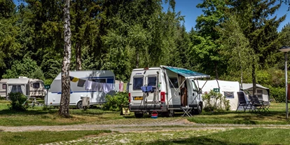 Reisemobilstellplatz - Swimmingpool - Luxemburg-Stadt - befestigte Stellplätze im Campingbereich - Camping Auf Kengert