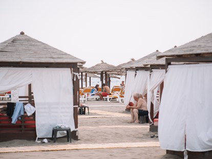 Reisemobilstellplatz - Bademöglichkeit für Hunde - Montenegro - VIP Lounge - MCM Camping
