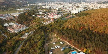 Motorhome parking space - Umgebungsschwerpunkt: Stadt - Romania West - Camping Colina