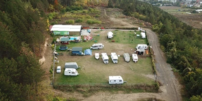 Plaza de aparcamiento para autocaravanas - Rumania - Camping Colina