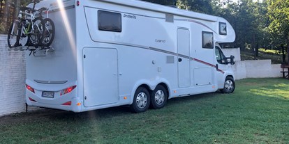 Motorhome parking space - Rontău - Camping Robinson Country Club