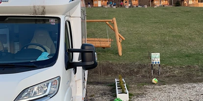 Reisemobilstellplatz - Duschen - Schäßburg - Dara’s Camping