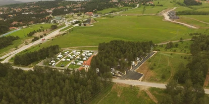 Plaza de aparcamiento para autocaravanas - Serbia - Camping Zlatibor