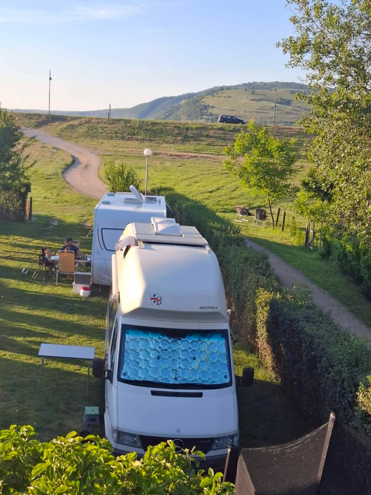 área de autocaravanas - Camp Kalinovac