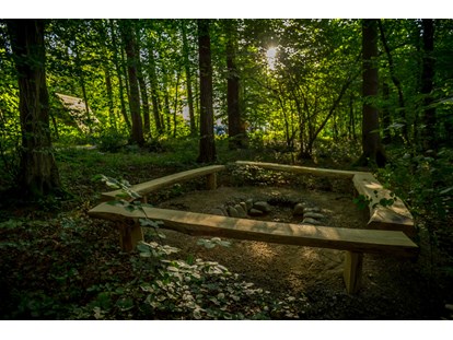 Reisemobilstellplatz - Luče - One of our BBQ and fire places - Forest Camping Mozirje
