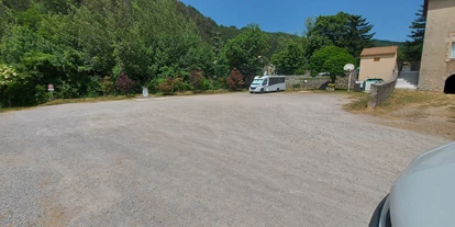 Place de parking pour camping-car - Sumène - Aire Municipale Alzon
