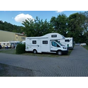 Parkeerplaats voor campers - Camp Sokol Troja