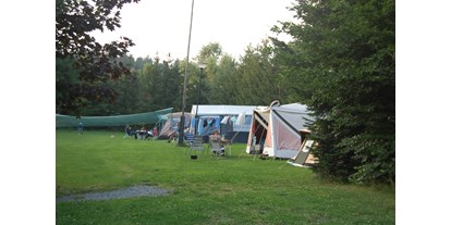 Motorhome parking space - South Moravian region - Vlaggemast veld - SVR Camping De Bongerd CZ